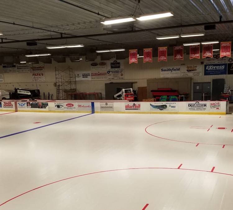 North Iowa Ice Arena (Mason&nbspCity,&nbspIA)